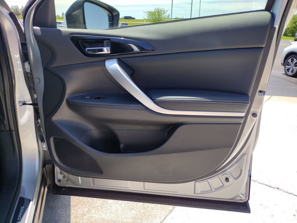 New 2026 Mitsubishi Eclipse Cross SE AWD/4WD image 32