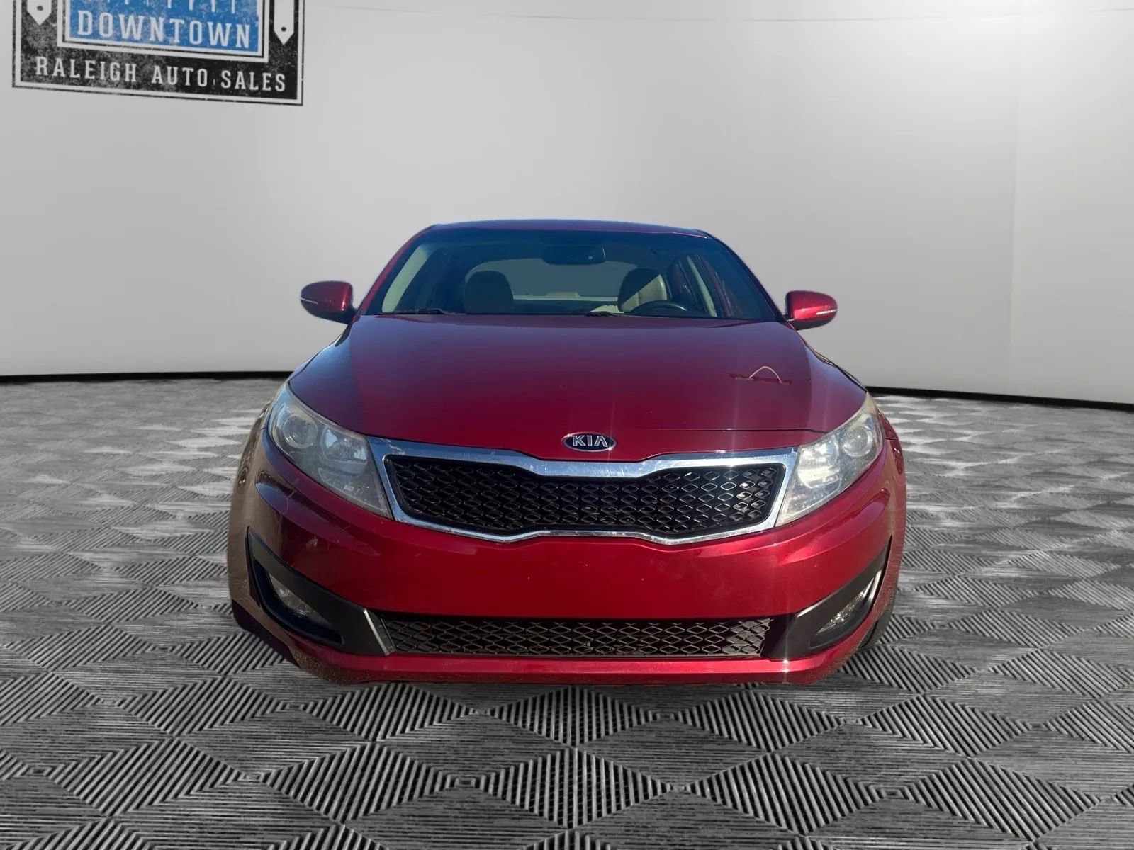 Used 2013 Kia Optima LX w/ Convenience Plus Pkg image 3