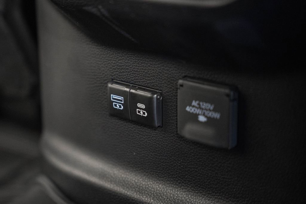 New 2026 Toyota Sequoia Platinum image 39