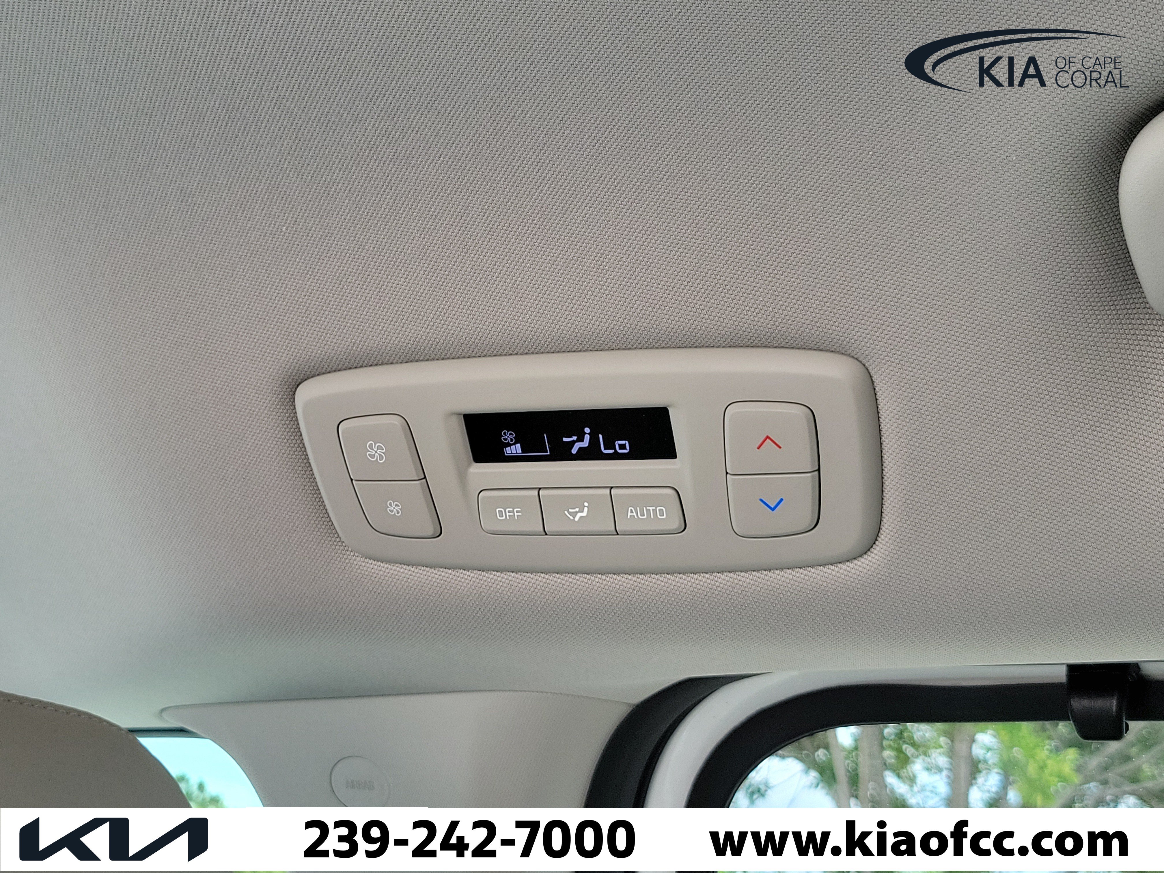 Certified 2026 Kia Carnival EX FWD image 15