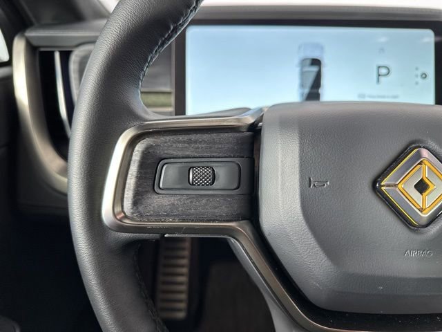 Used 2024 Rivian R1S Adventure image 15