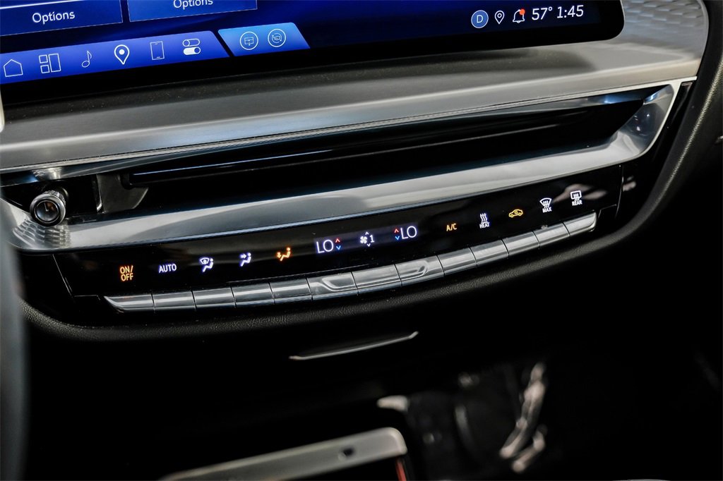 Used 2024 Cadillac Lyriq Luxury image 28