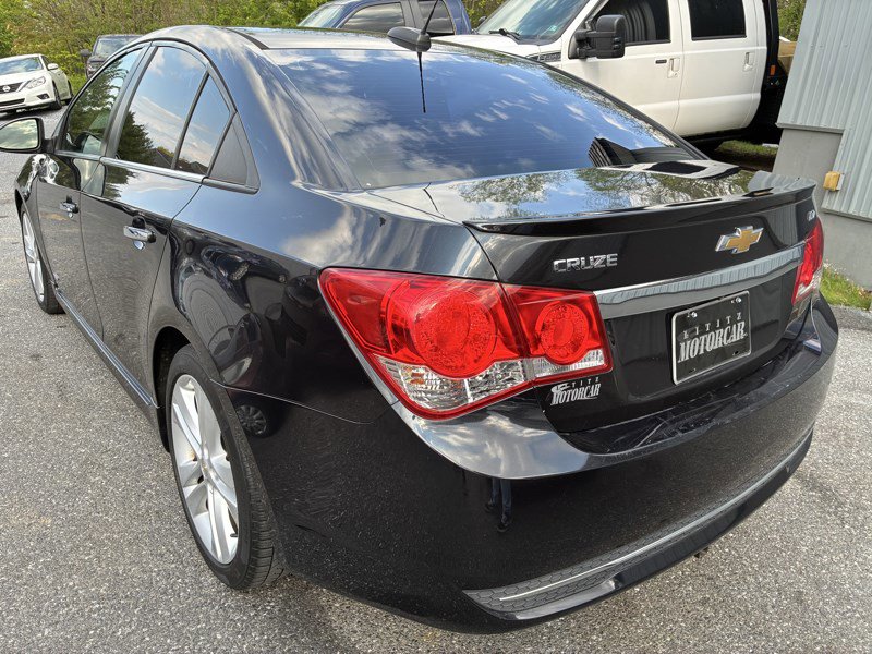 Used 2015 Chevrolet Cruze LTZ w/ Sun, Sound and Sport Package FWD image 4
