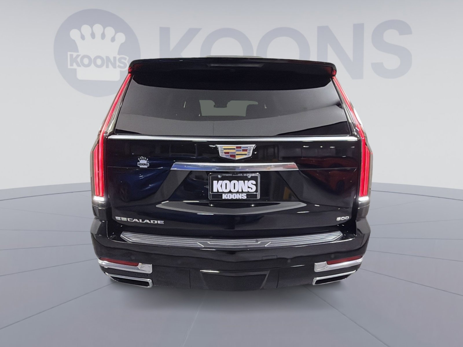 Used 2025 Cadillac Escalade ESV Luxury image 5