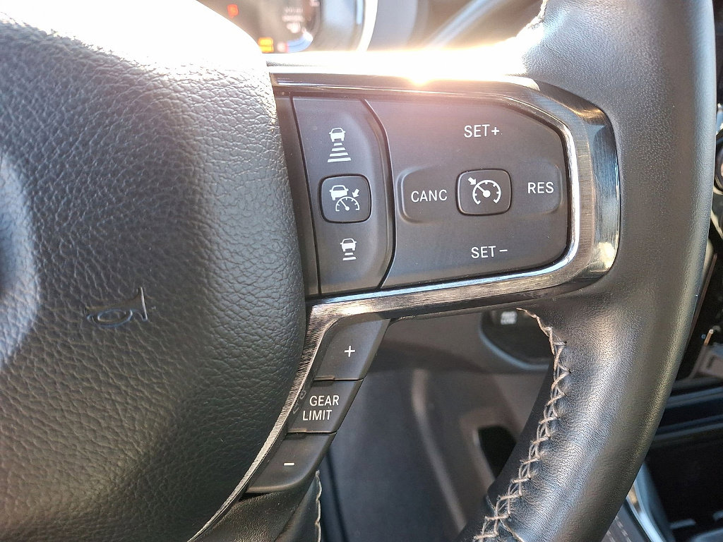 Used 2023 RAM 3500 Limited image 18