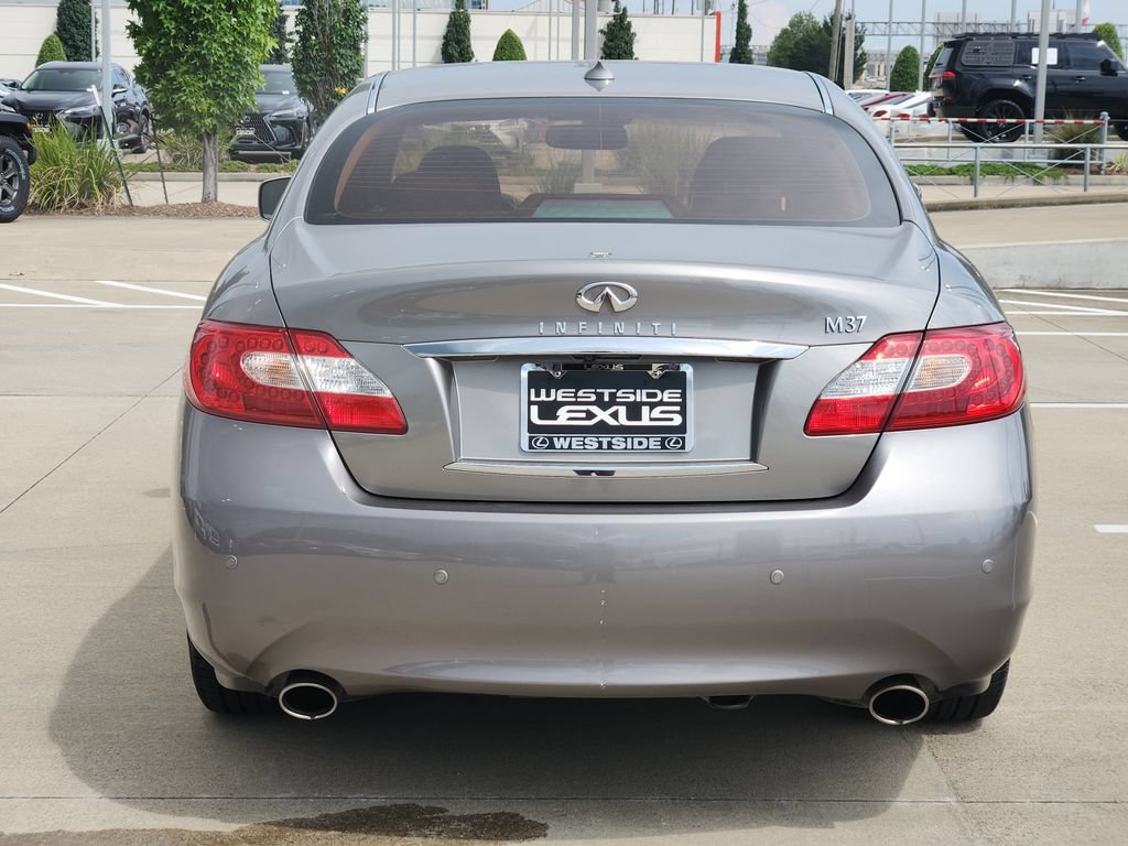 Used 2013 INFINITI M37 w/ Premium Pkg RWD image 6