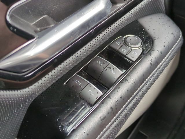 Used 2025 GMC Sierra EV Denali image 23