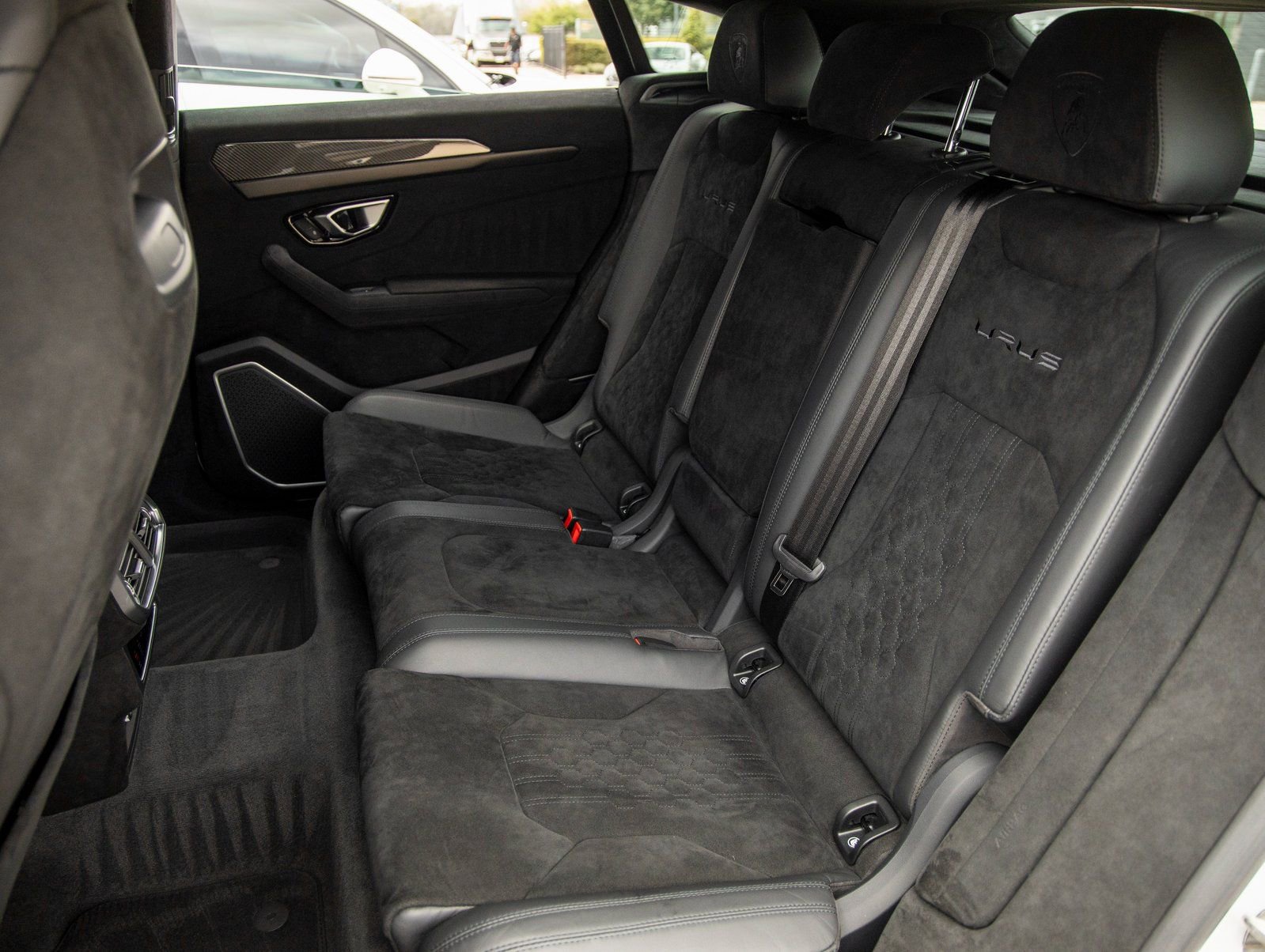 Used 2024 Lamborghini Urus Performante image 38