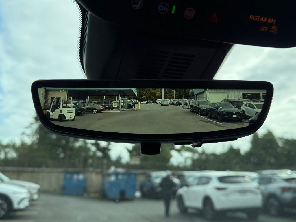 New 2027 Chevrolet Equinox LT w/ Safety and Technology Package AWD/4WD image 17