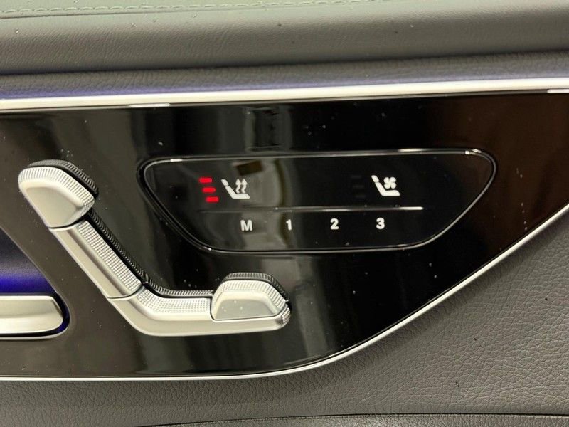 New 2026 Mercedes-Benz C 300 4MATIC Sedan image 10