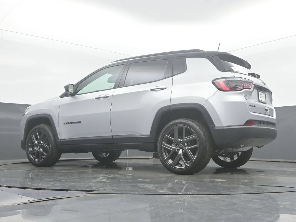 New 2026 Jeep Compass Limited w/ Sun, Sound & Navigation Group AWD/4WD image 46