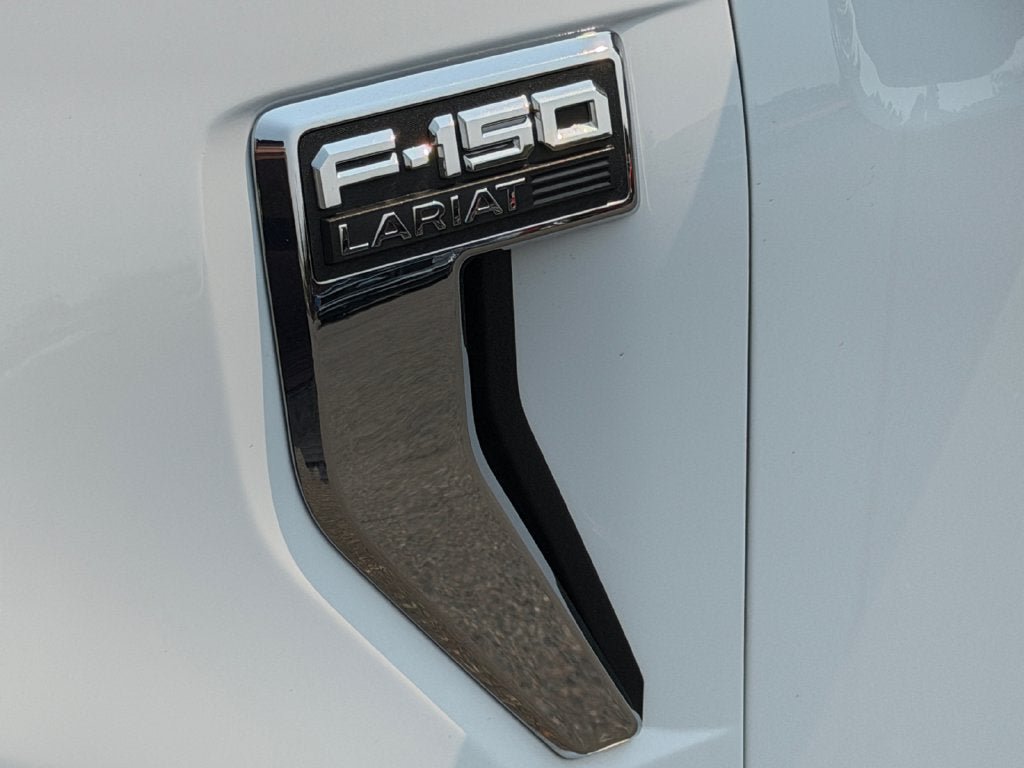 Used 2025 Ford F150 Lariat w/ FX4 Off-Road Package AWD/4WD image 29