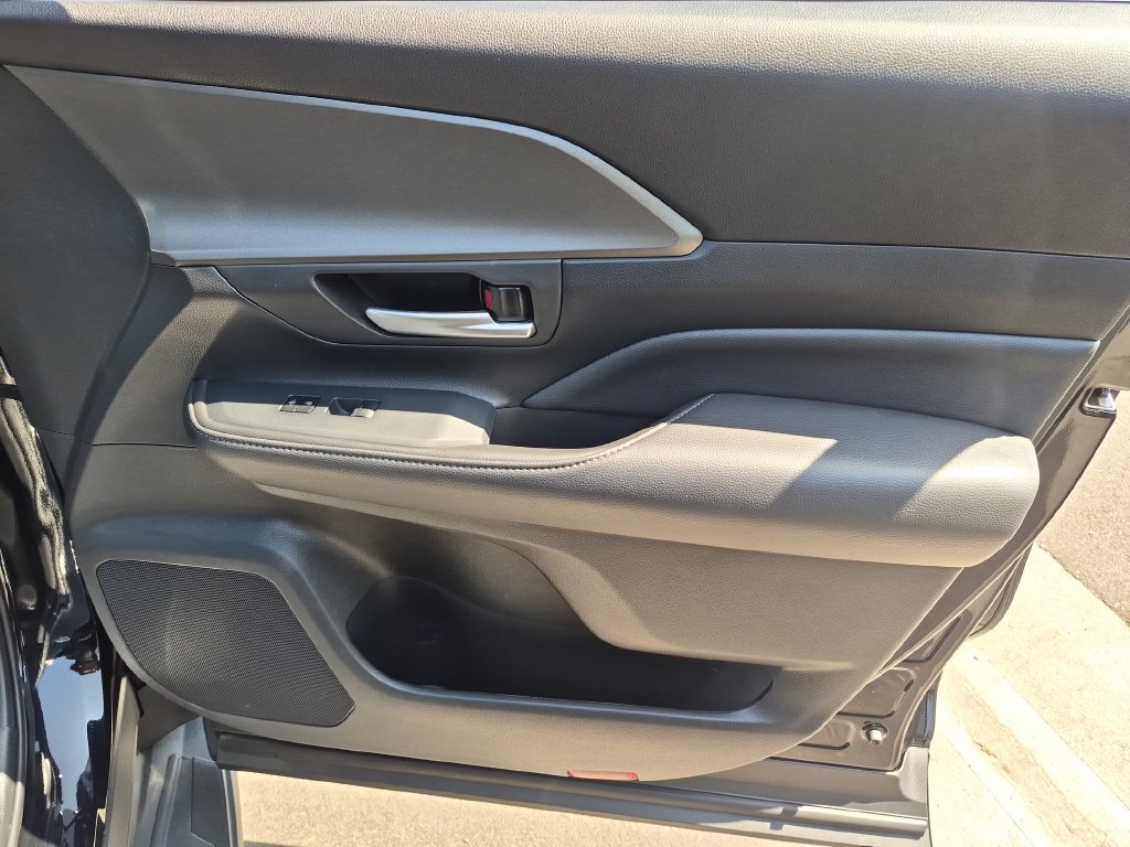 Used 2025 Toyota Grand Highlander AWD Hybrid image 20
