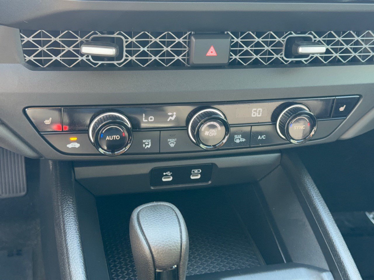 Certified 2025 Honda Accord SE image 22
