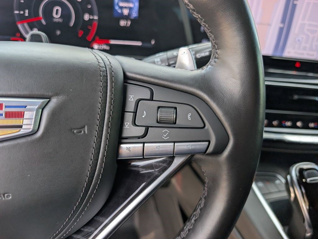 Certified 2023 Cadillac Escalade ESV V AWD/4WD image 21