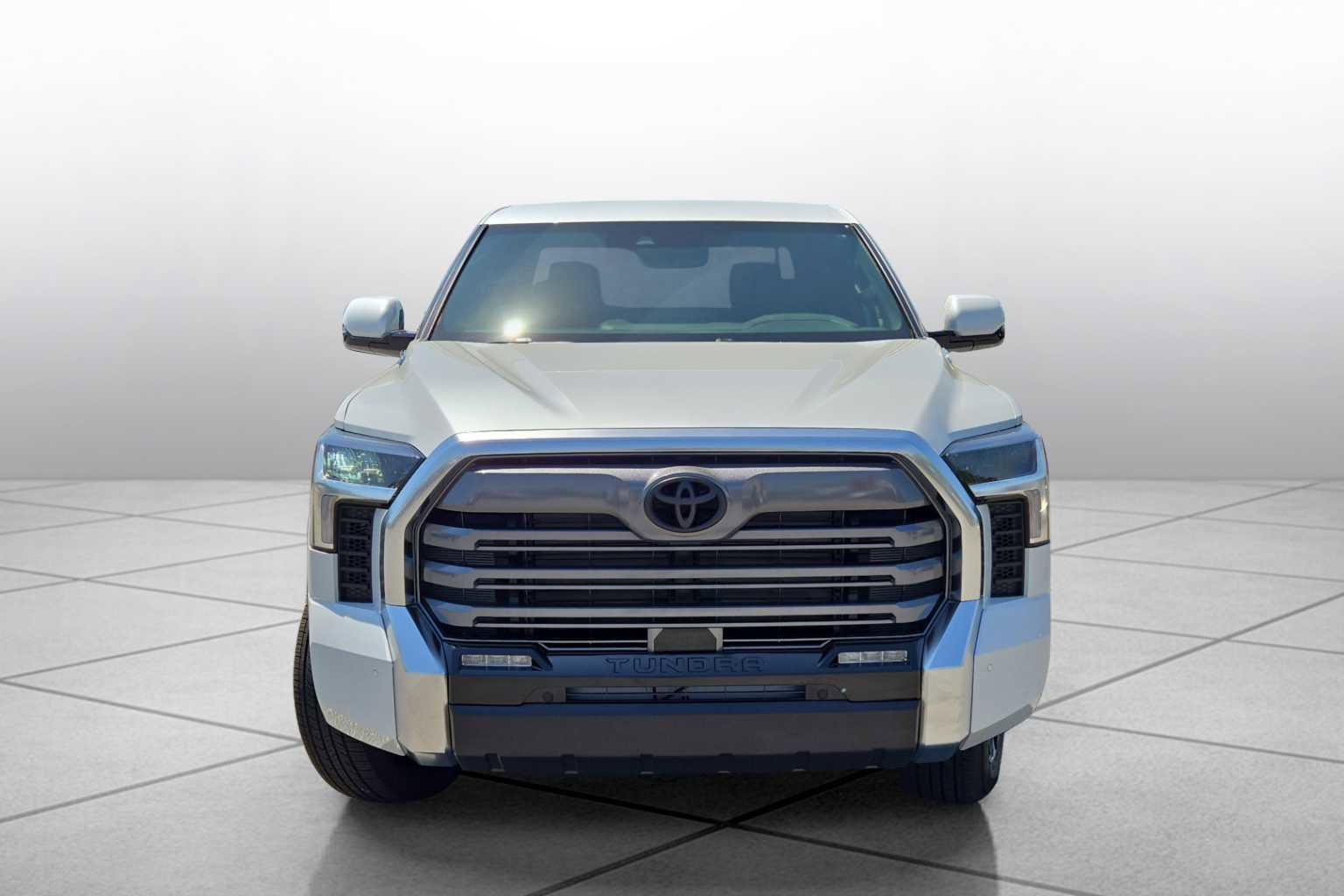 New 2025 Toyota Tundra Limited image 3