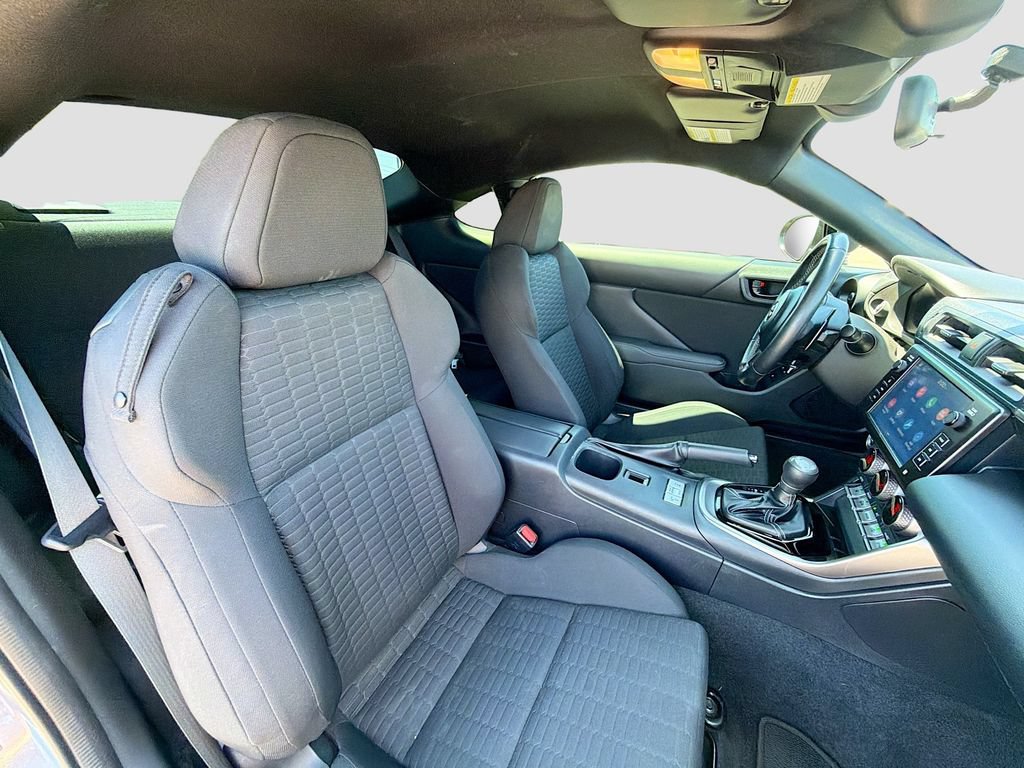 Used 2023 Toyota GR86 RWD image 25