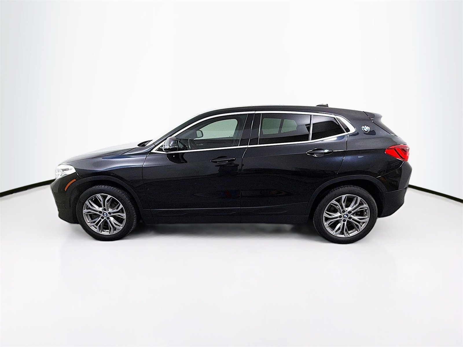 Used 2020 BMW X2 xDrive28i w/ Convenience Package image 4