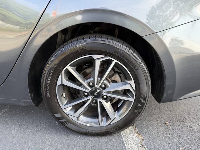Used 2024 Kia Forte LXS FWD image 36