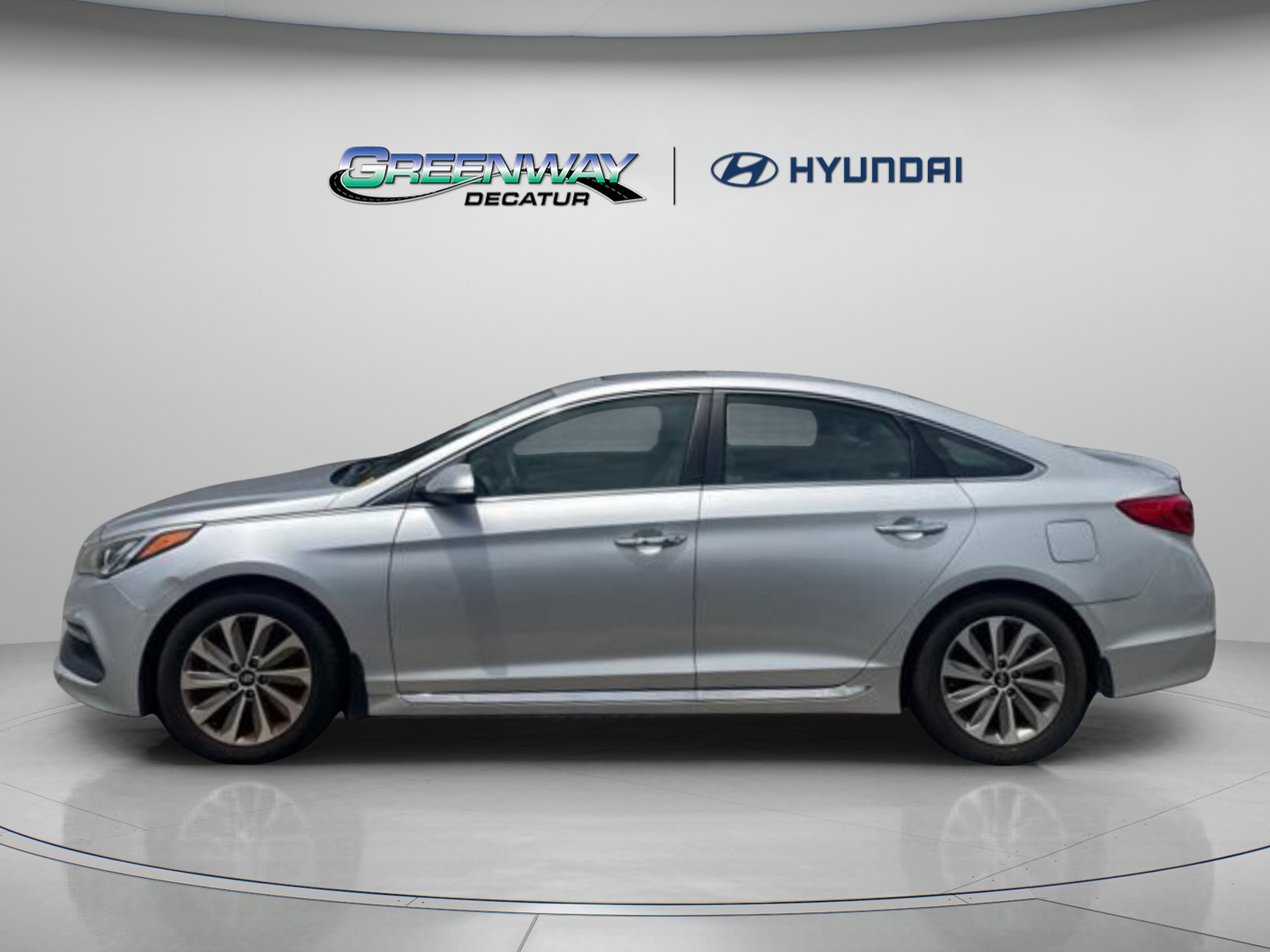 Used 2017 Hyundai Sonata Sport w/ Value Edition Package 02 FWD image 4