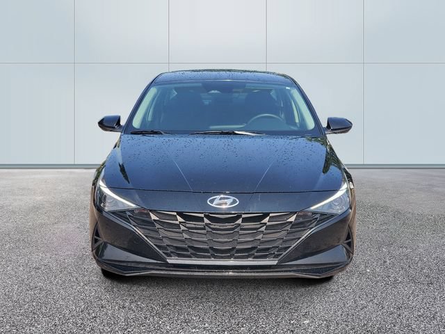 Used 2023 Hyundai Elantra SEL FWD image 2