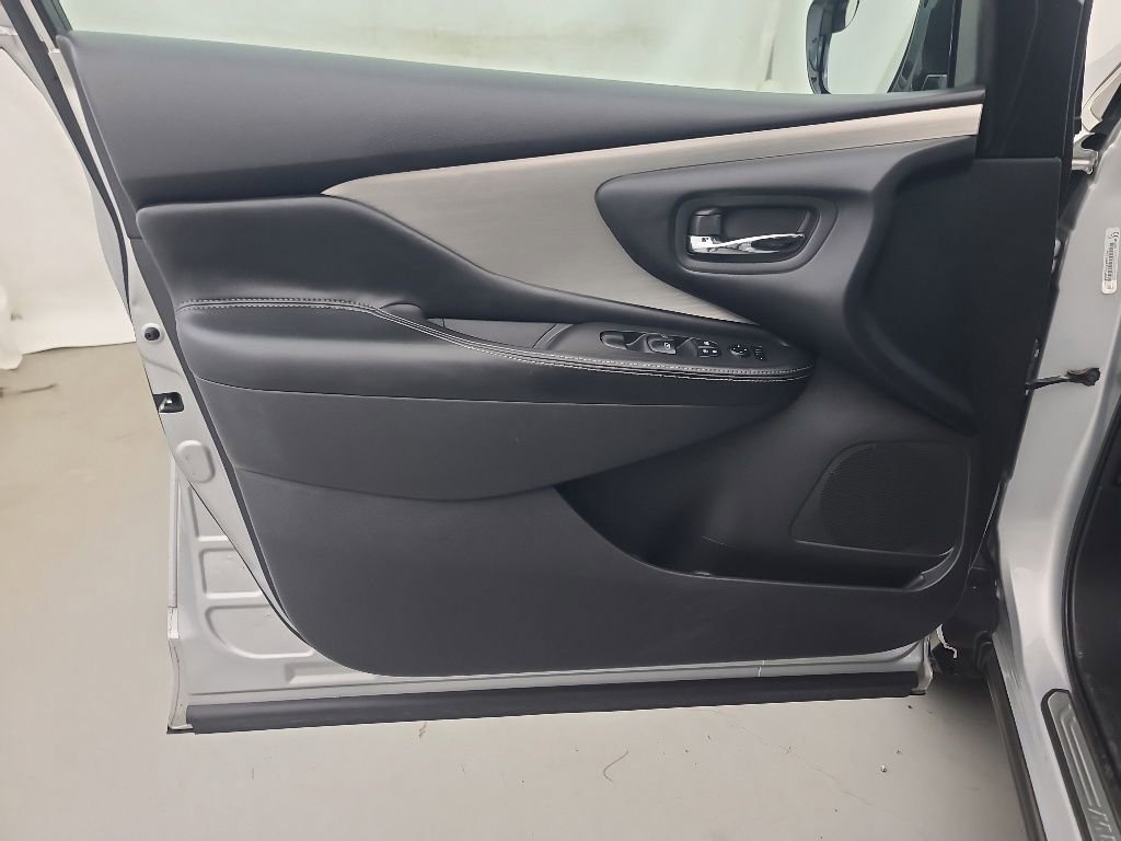 Used 2015 Nissan Murano S w/ Navigation Package AWD/4WD image 21