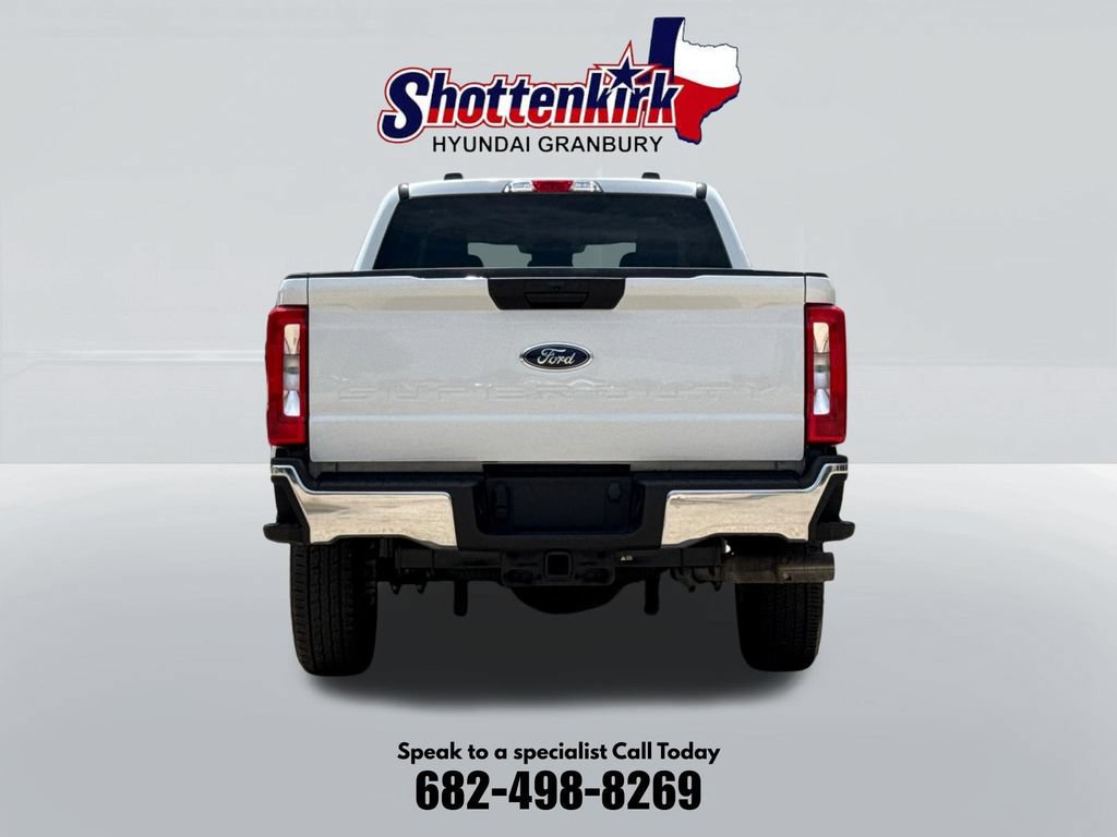 Used 2026 Ford F250 XLT AWD/4WD image 7