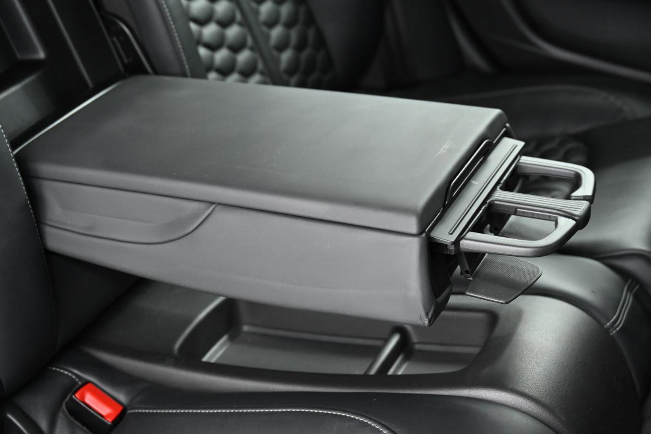 Used 2016 Audi RS 7 Prestige image 43