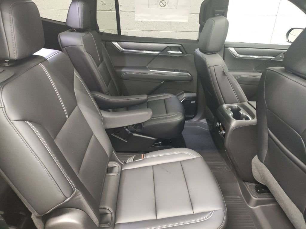 New 2026 GMC Acadia Elevation w/ Black Edition image 12