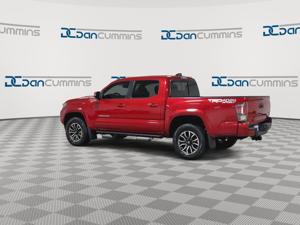 Used 2022 Toyota Tacoma TRD Sport image 7