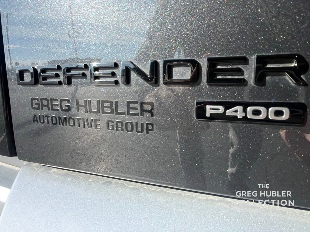 Used 2023 Land Rover Defender 110 SE image 16