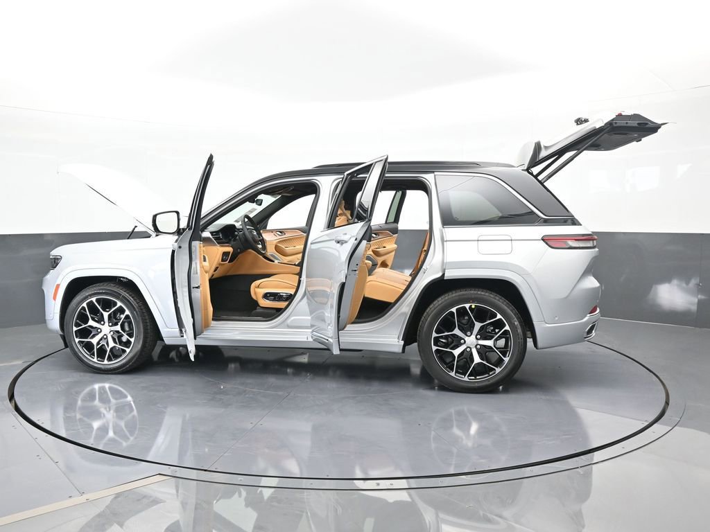 New 2025 Jeep Grand Cherokee Summit image 84