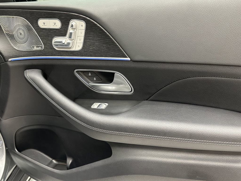 Certified 2024 Mercedes-Benz GLS 450 4MATIC image 16