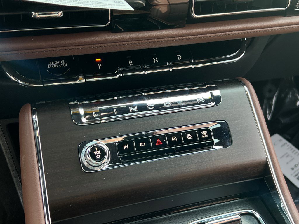 New 2026 Lincoln Aviator Reserve image 19