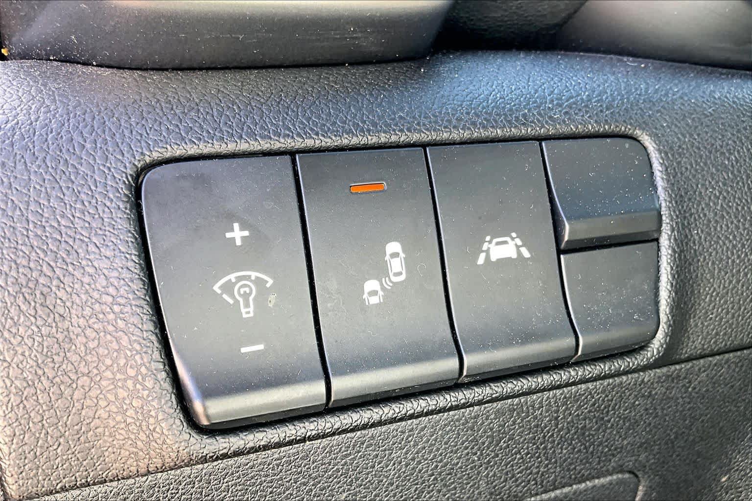 Certified 2022 Kia Sportage Nightfall Edition AWD/4WD image 31