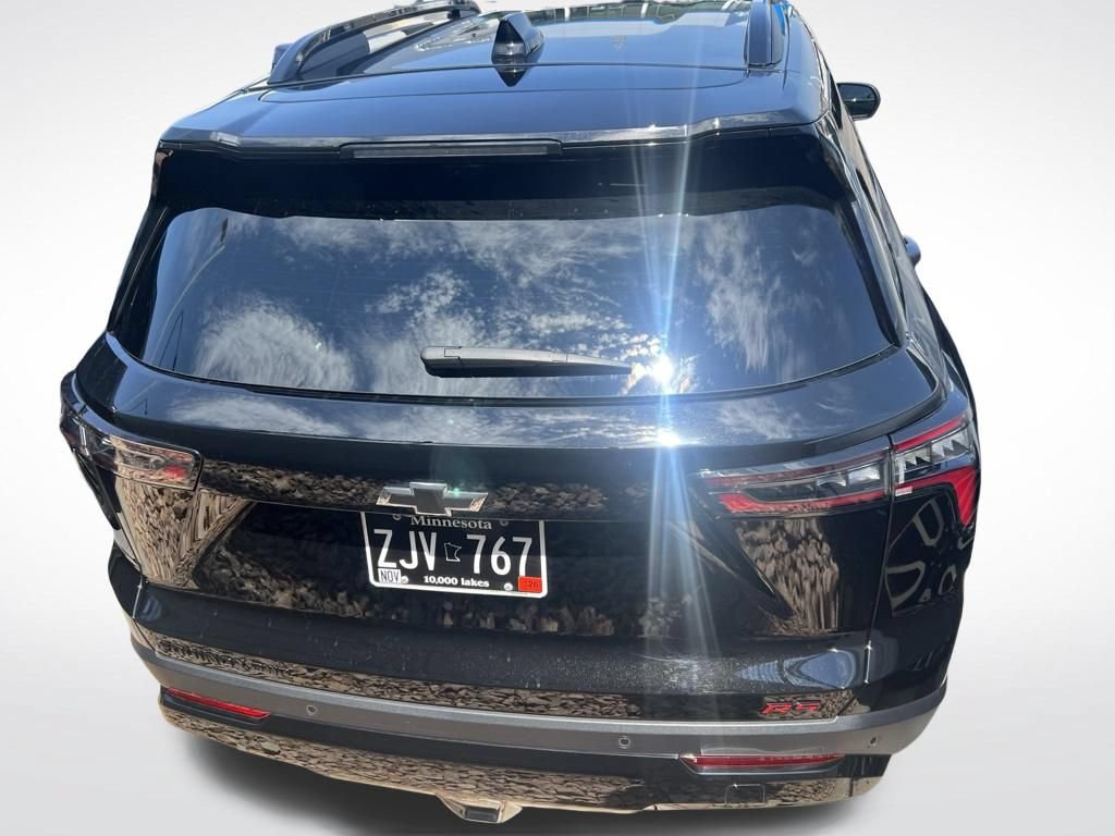 Used 2025 Chevrolet Equinox RS w/ Safety and Technology Package AWD/4WD image 3