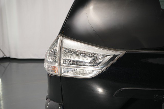Used 2020 Toyota Sienna SE FWD image 22