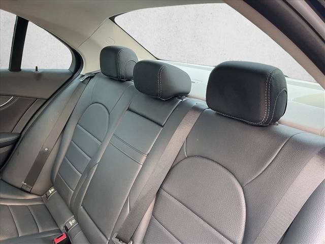 Used 2015 Mercedes-Benz C 300 4MATIC Sedan image 15