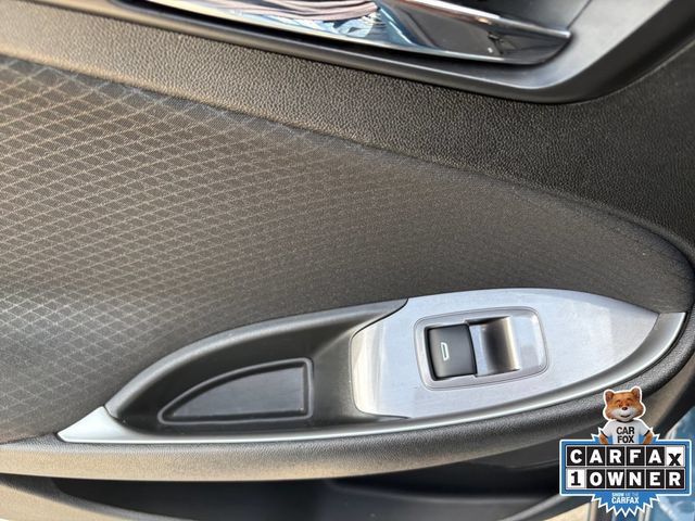 Used 2025 Chevrolet Malibu RS w/ LPO, Floor Liner Package FWD image 12