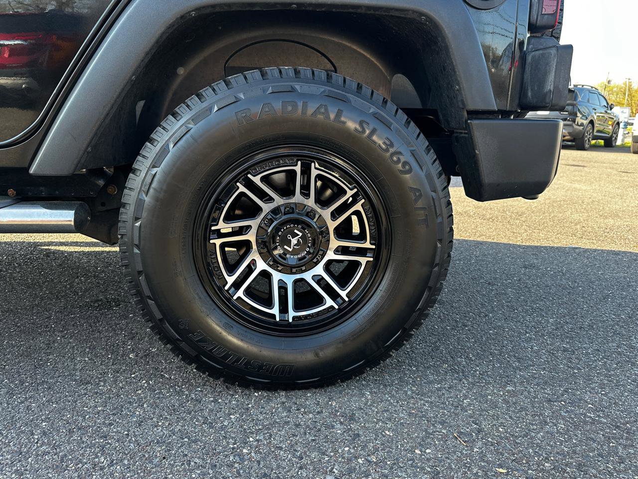 Used 2017 Jeep Wrangler Unlimited Sport w/ Connectivity Group AWD/4WD image 20