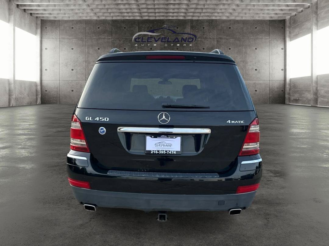 Used 2009 Mercedes-Benz GL 450 4MATIC image 4