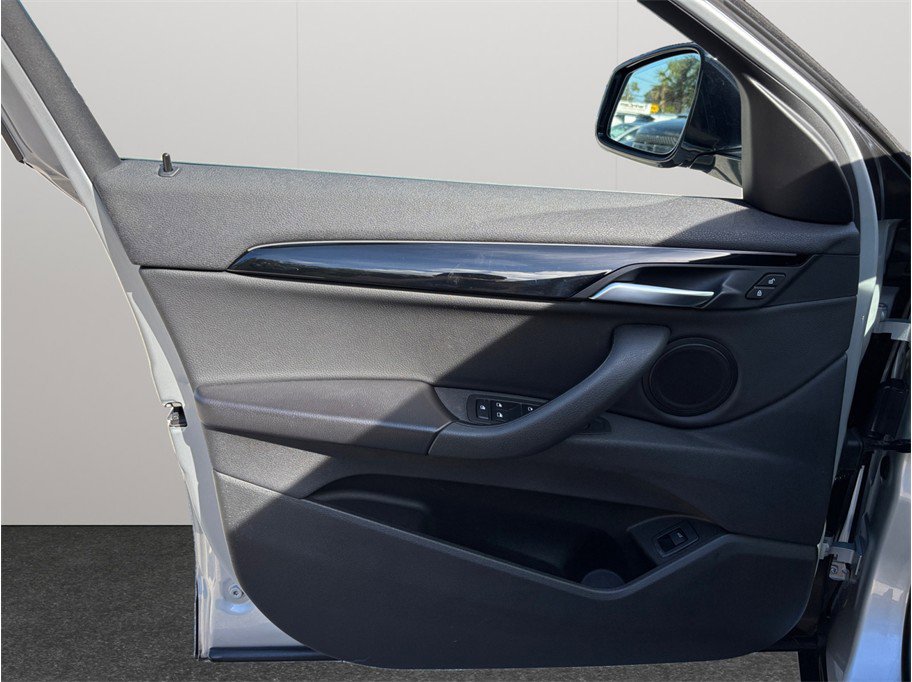 Used 2018 BMW X2 xDrive28i w/ Convenience Package image 19