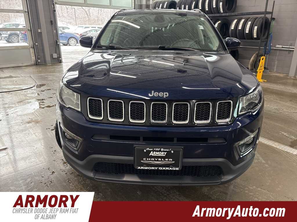 Used 2020 Jeep Compass Latitude image 2