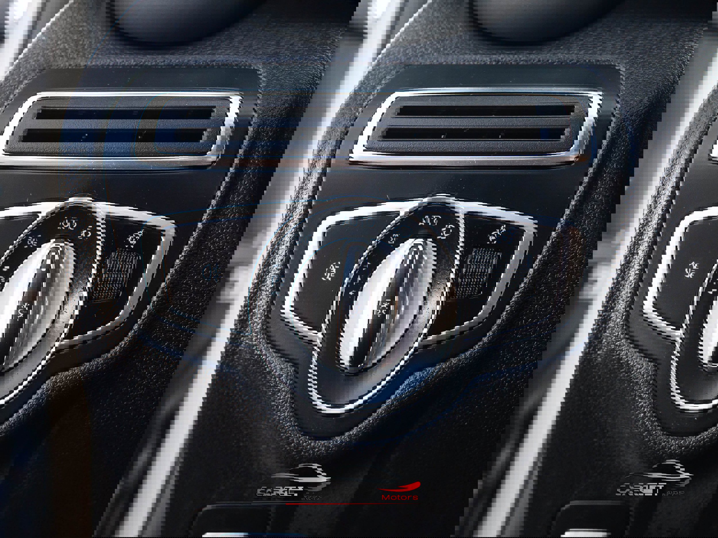 Used 2020 Mercedes-Benz C 300 4MATIC Sedan image 37