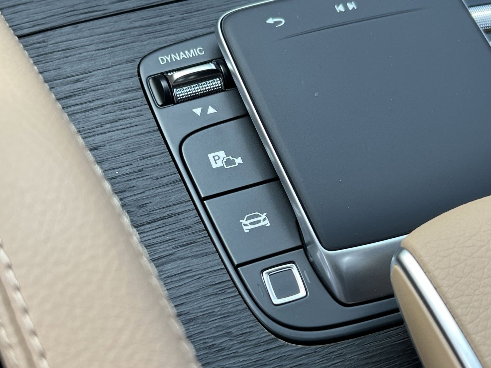 New 2026 Mercedes-Benz GLE 450 4MATIC image 33