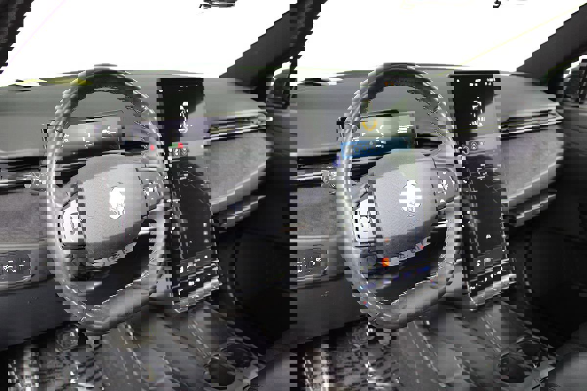 Used 2023 Fisker Ocean Ultra image 10