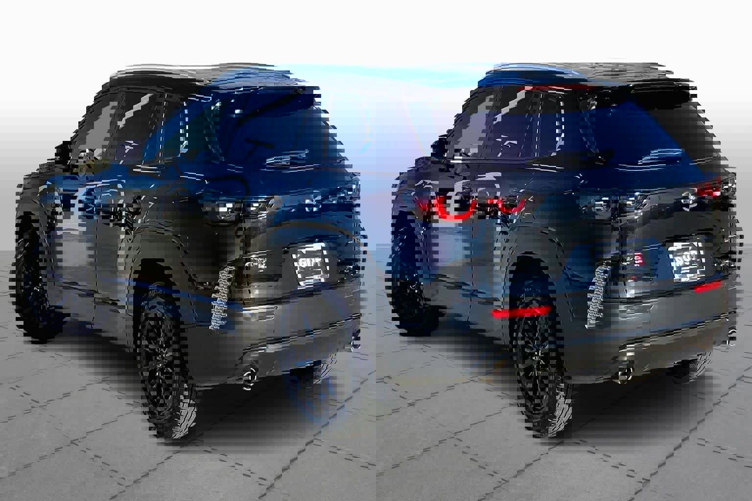 Used 2023 MAZDA CX-50 2.5 S w/ Cargo Package image 11