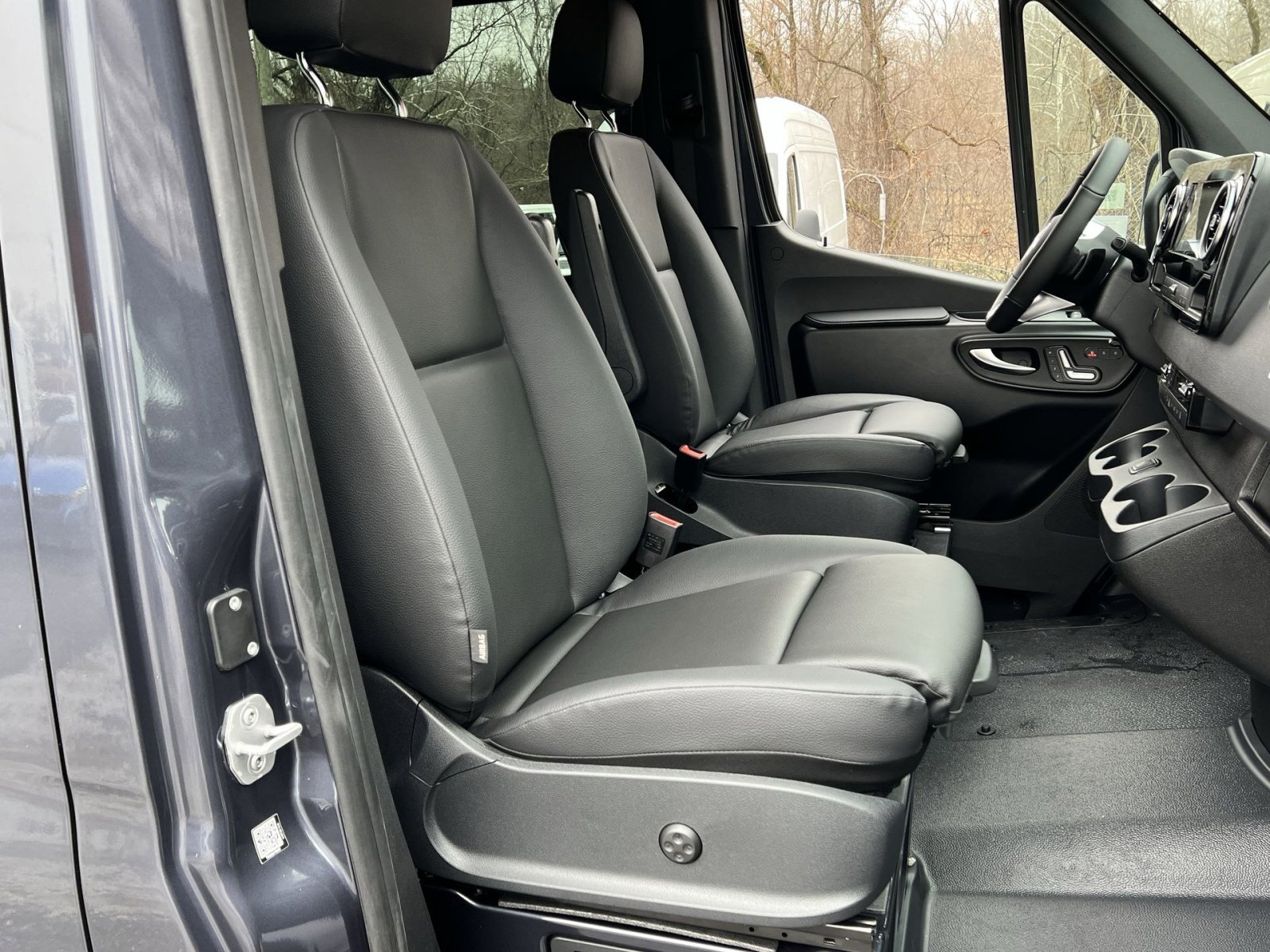 New 2026 Mercedes-Benz Sprinter 2500 image 27