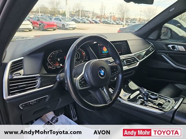 Used 2021 BMW X7 xDrive40i w/ M Sport Package image 9
