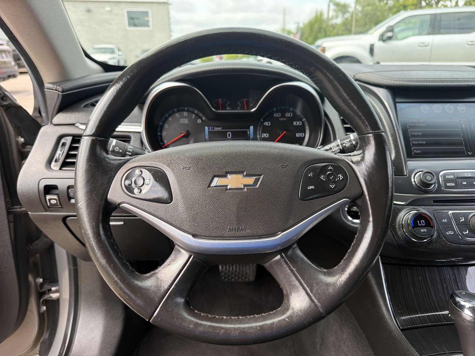 Used 2019 Chevrolet Impala Premier FWD image 24